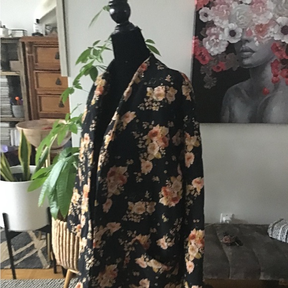 Fall Floral print outerwear jacket front pocket Polyester quilted lining - Picture 2 of 3